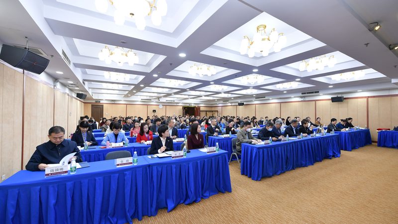 网络课程平台：揭秘其功能与优缺点